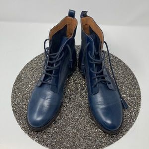 Mellow Yellow All Leather Navy Blue Boots size 40